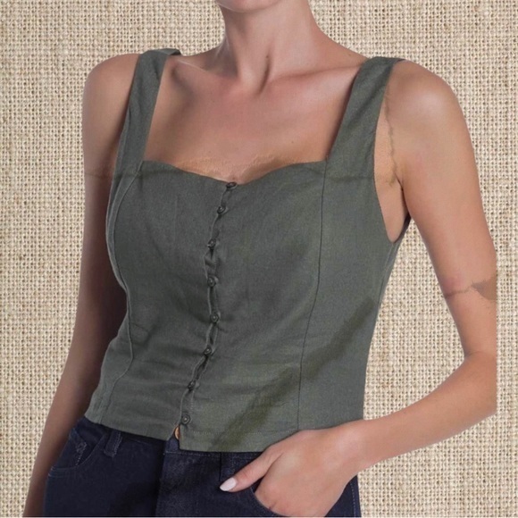 Tops - Bundle to linen crop tops